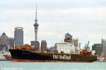 ID 701 RESOLUTION BAY (1977/43674grt/IMO 7417575) sails from Auckland, NZ for the final time before being scrapped at Jiangyin, China.